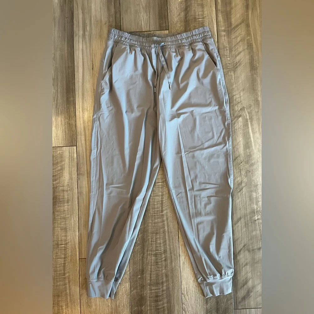 SET OF 3 Old Navy High-Waisted SleekTech Joggers, Size Medium - Picture 4 of 8